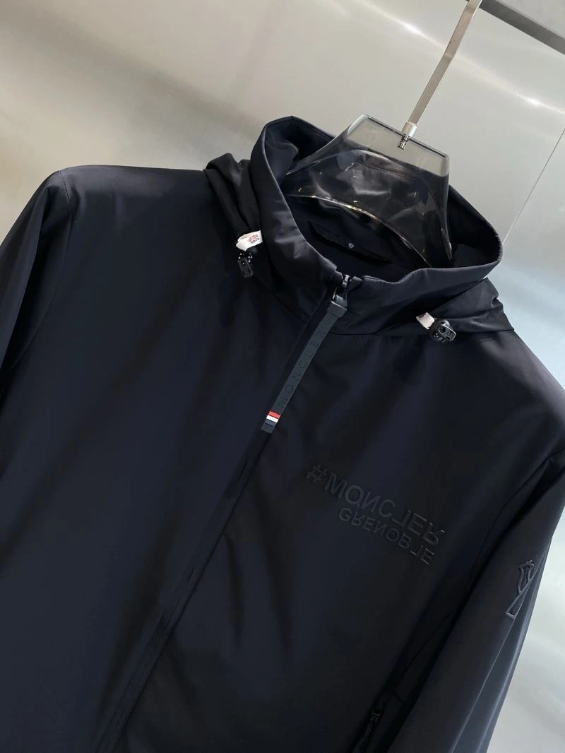 Moncler Outwear Packable 141572