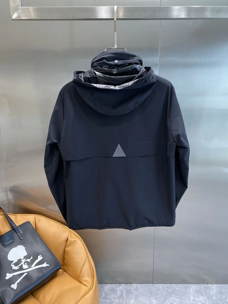 Moncler Outwear Packable 141572
