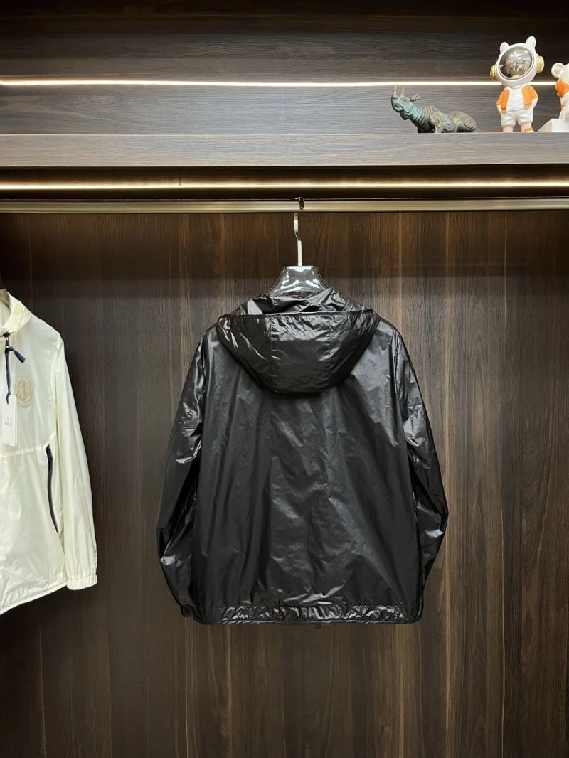 Moncler Outwear EasyCare 141573