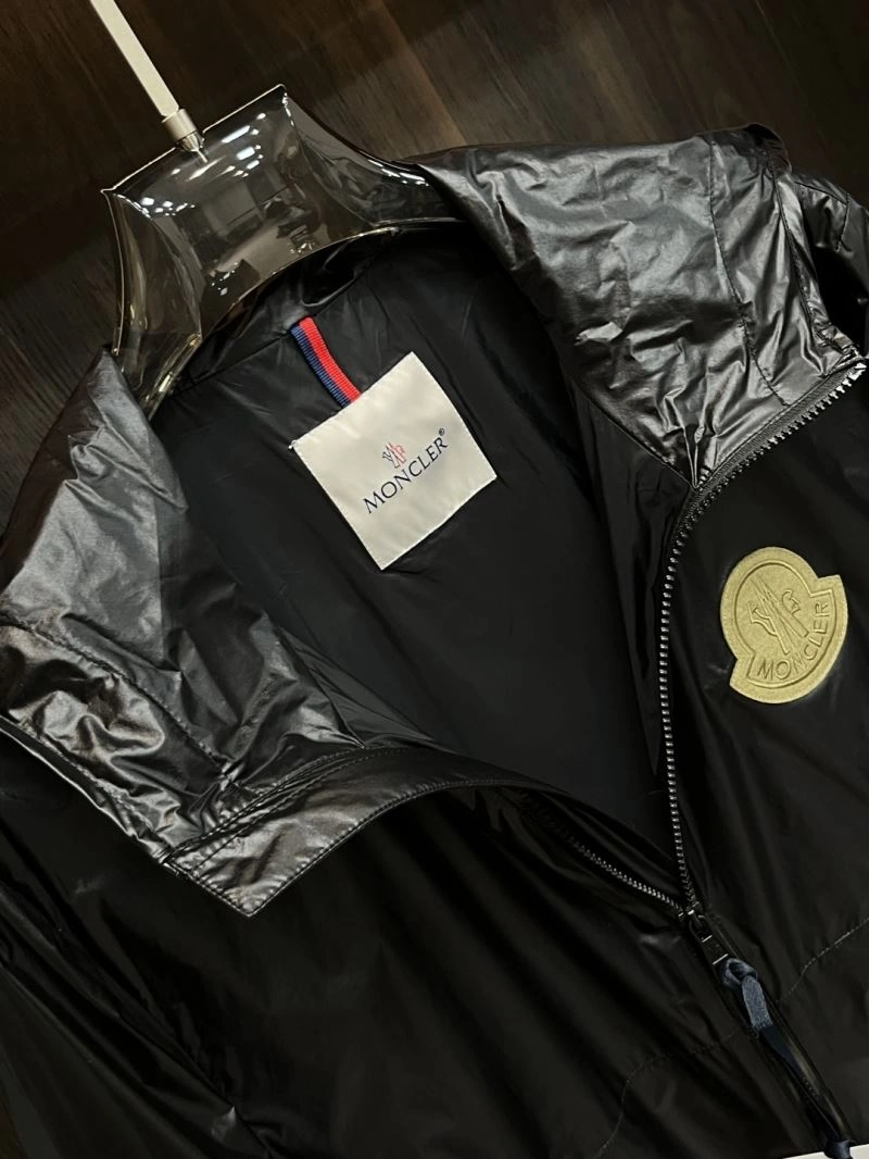 Moncler Outwear EasyCare 141573