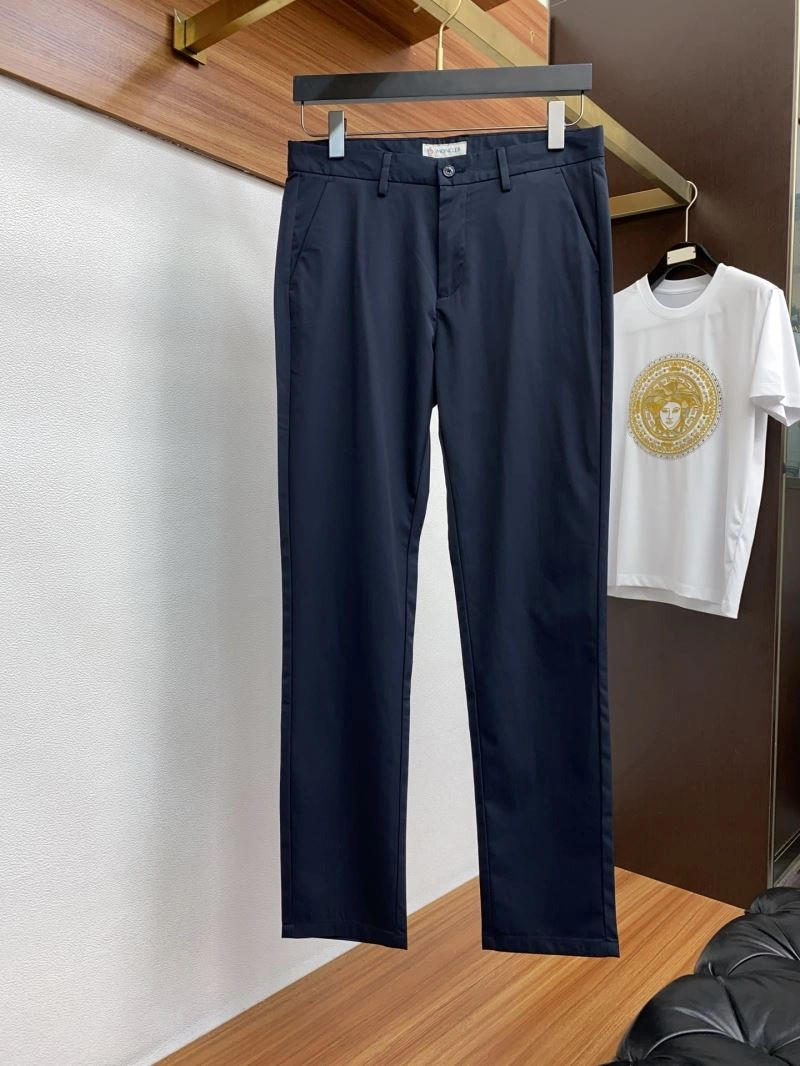 Moncler Outwear Cozy 141571