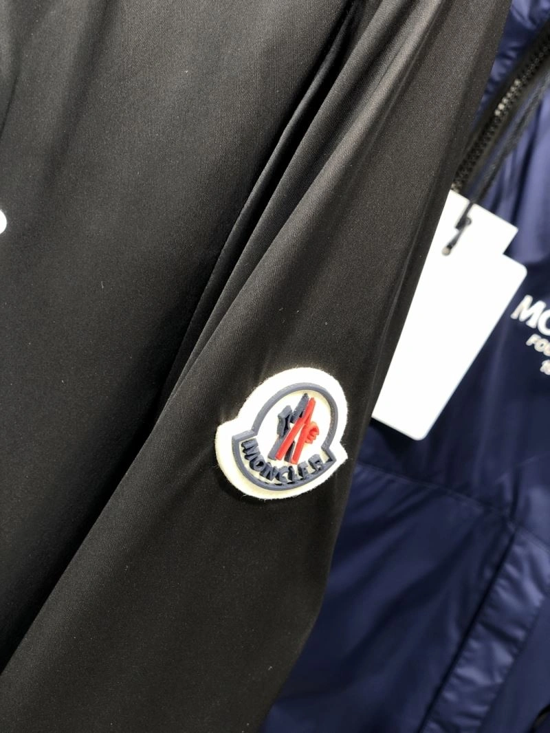 Vibrant Moncler Outwear 141576