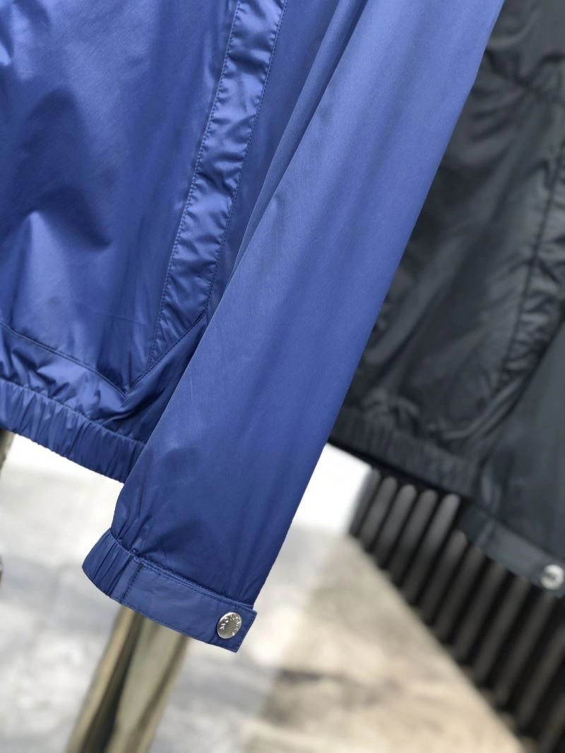 Moncler Outwear Contemporary 141570