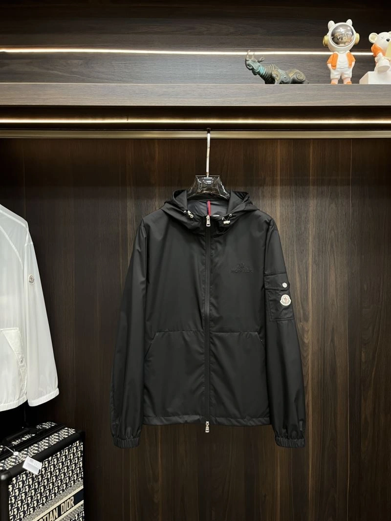 Moncler Outwear WrinkleFree 141566