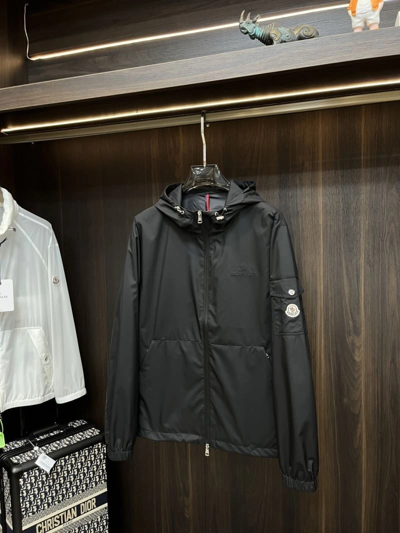 Moncler Outwear WrinkleFree 141566
