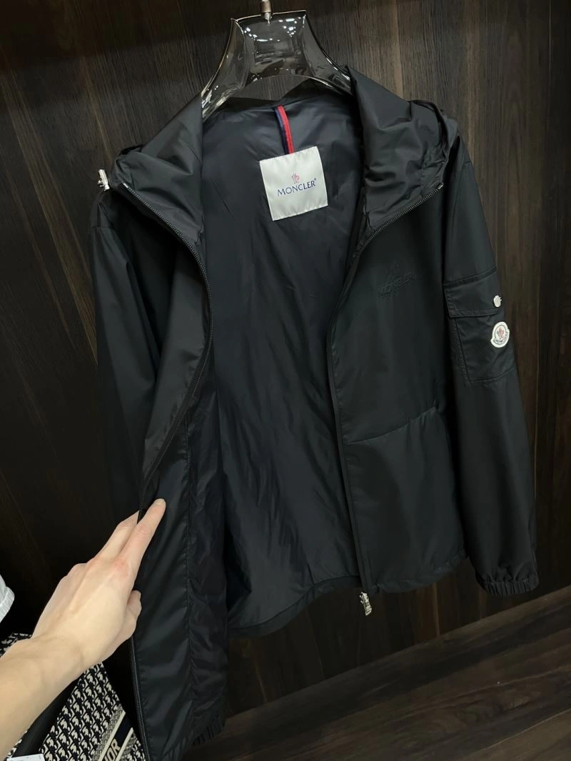 Moncler Outwear WrinkleFree 141566