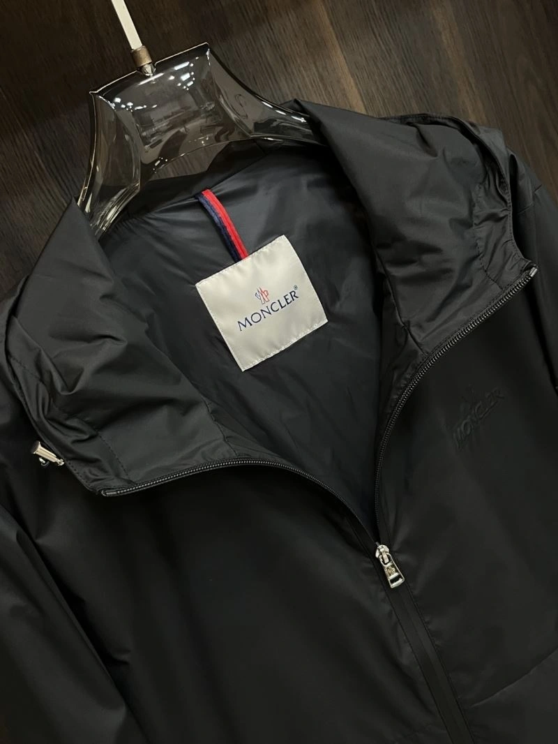 Moncler Outwear WrinkleFree 141566