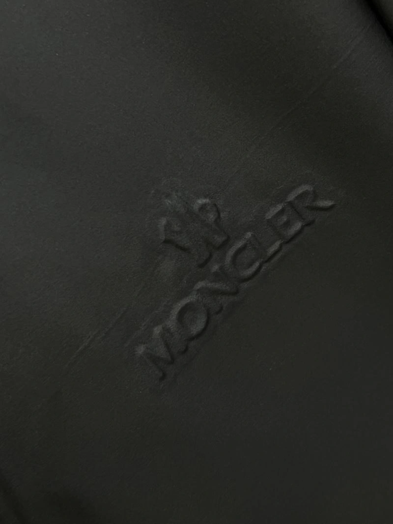 Moncler Outwear WrinkleFree 141566