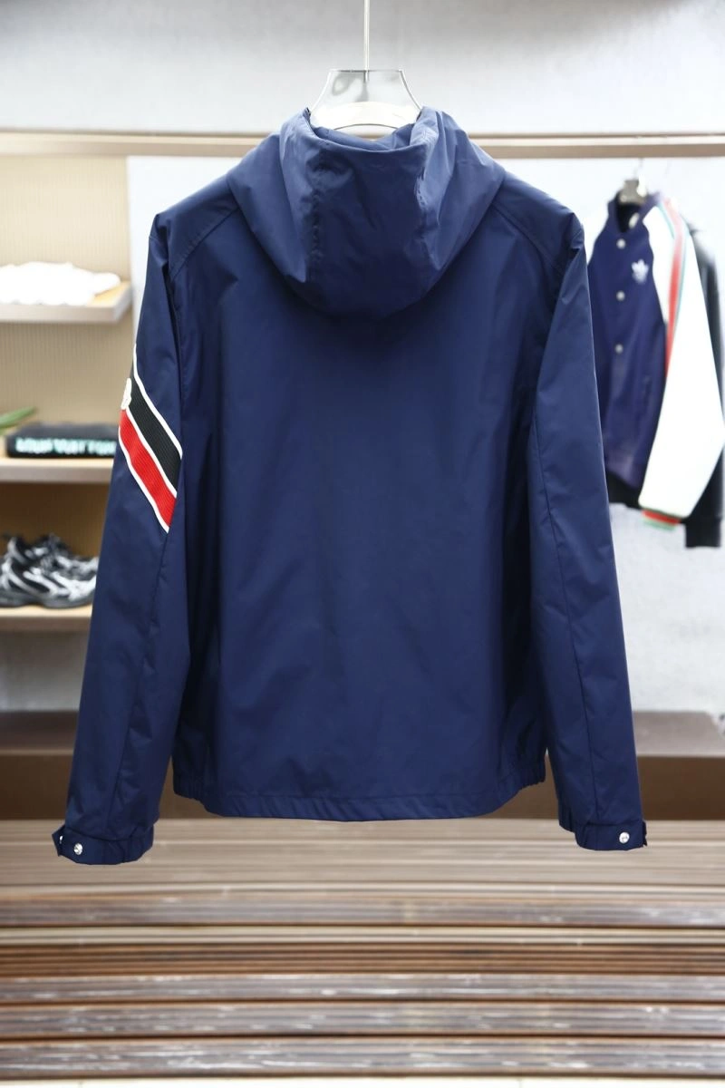Durable Moncler Outwear 141564