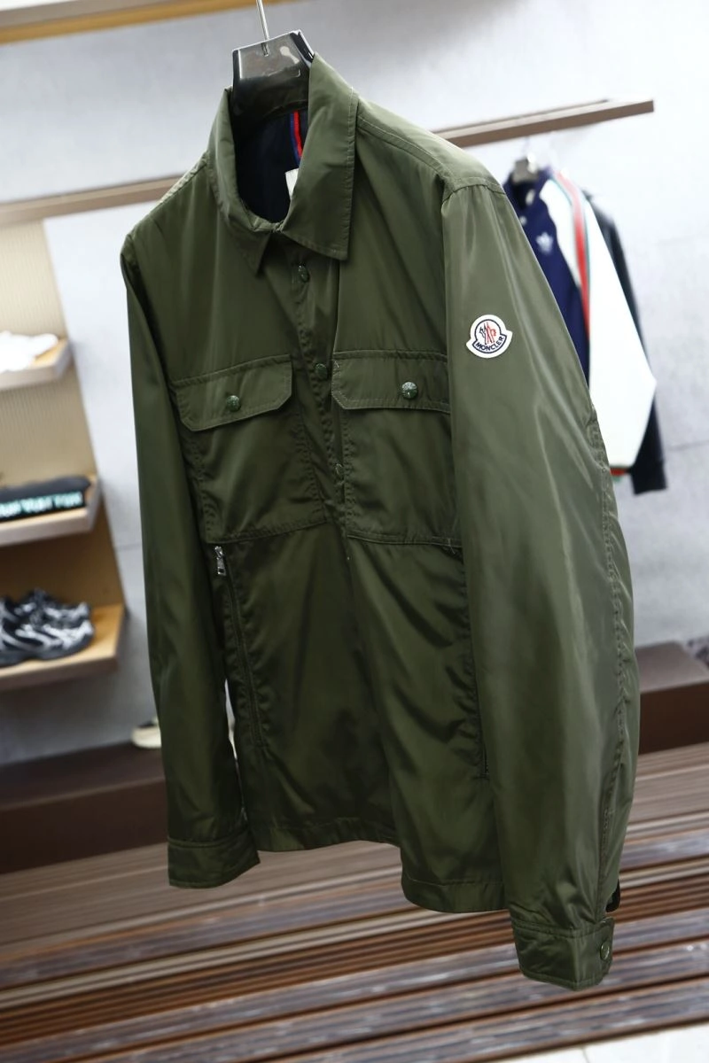 FlexibleFit Moncler Outwear 141560