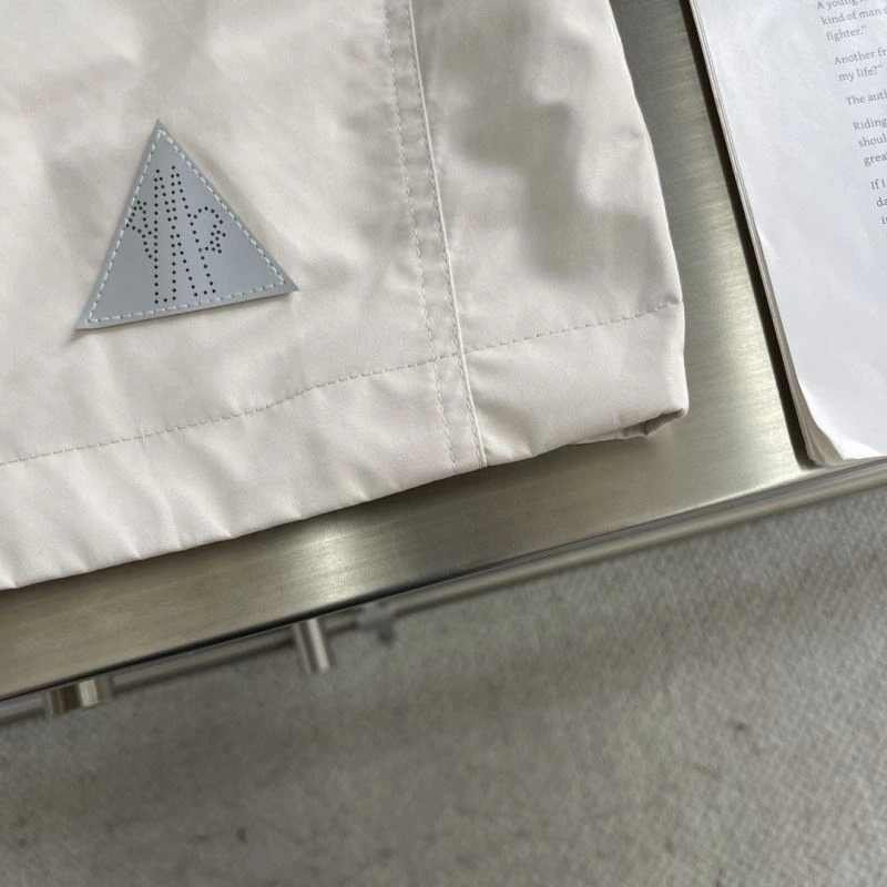 Reliable Moncler Outwear 141555