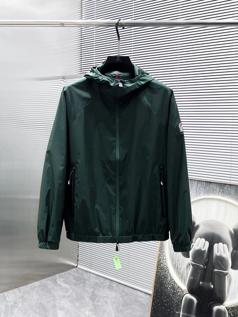 Moncler Outwear Trendsetting 141551