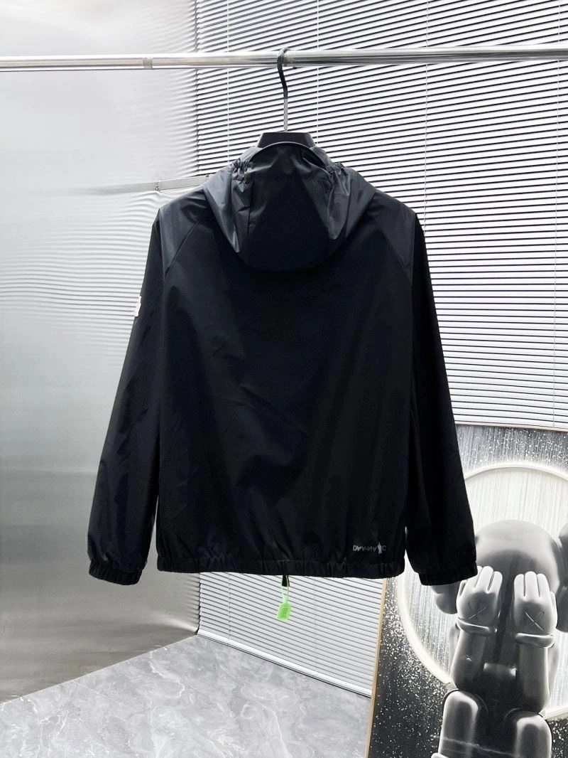 Moncler Outwear Trendsetting 141551