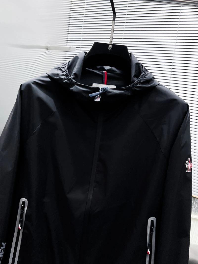 Moncler Outwear Trendsetting 141551