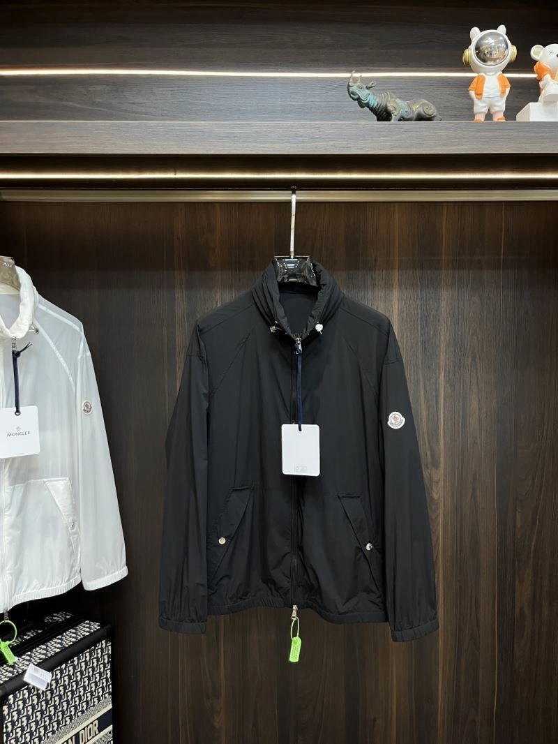 Moncler Outwear WrinkleFree 141549