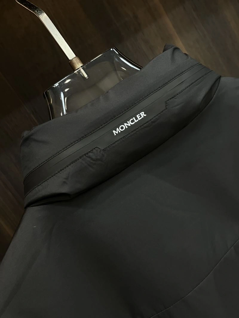 Moncler Outwear Original 141547