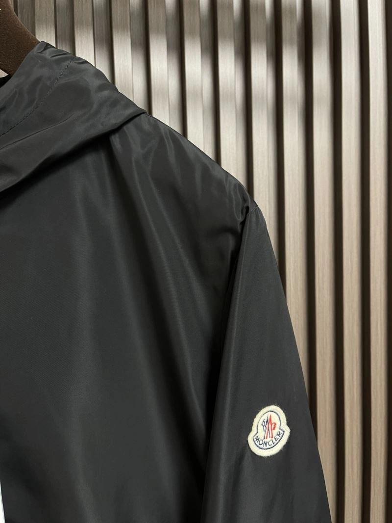 Upgraded Moncler Outwear 141536