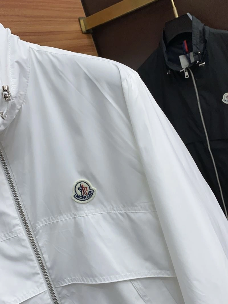Moncler Outwear Premium 141529