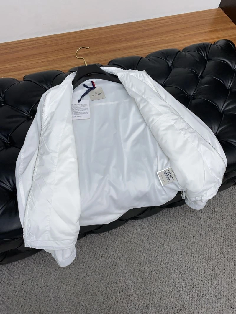 Moncler Outwear Premium 141529