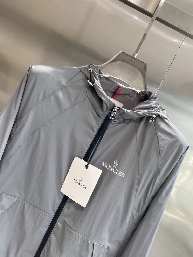 Neat Moncler Outwear 141535