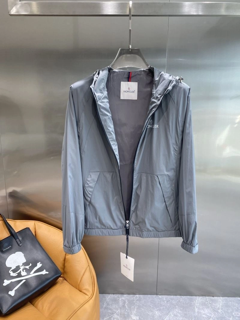 Neat Moncler Outwear 141535