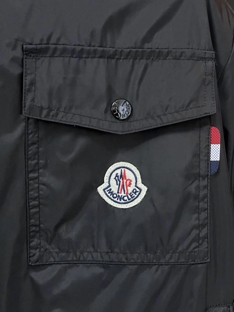 Flexible Moncler Outwear 141533