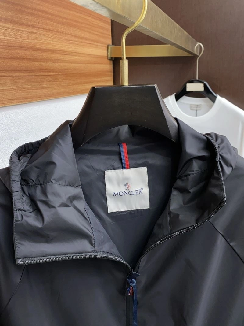 GoodFit Moncler Outwear 141523