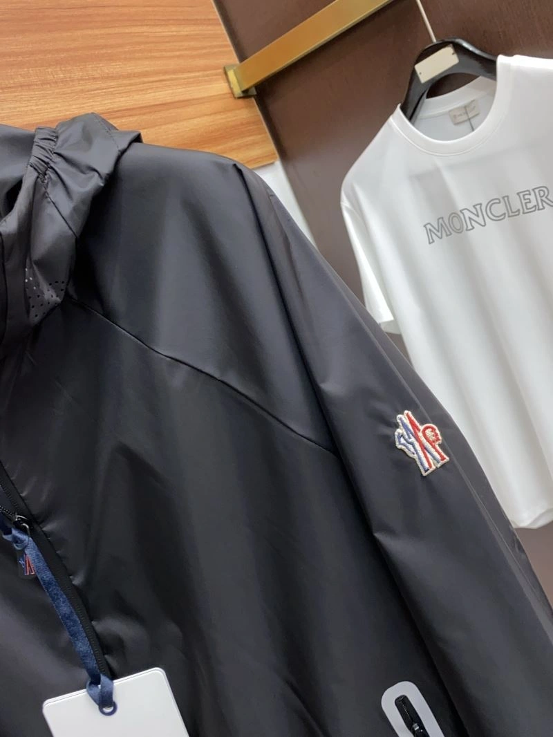 GoodFit Moncler Outwear 141523