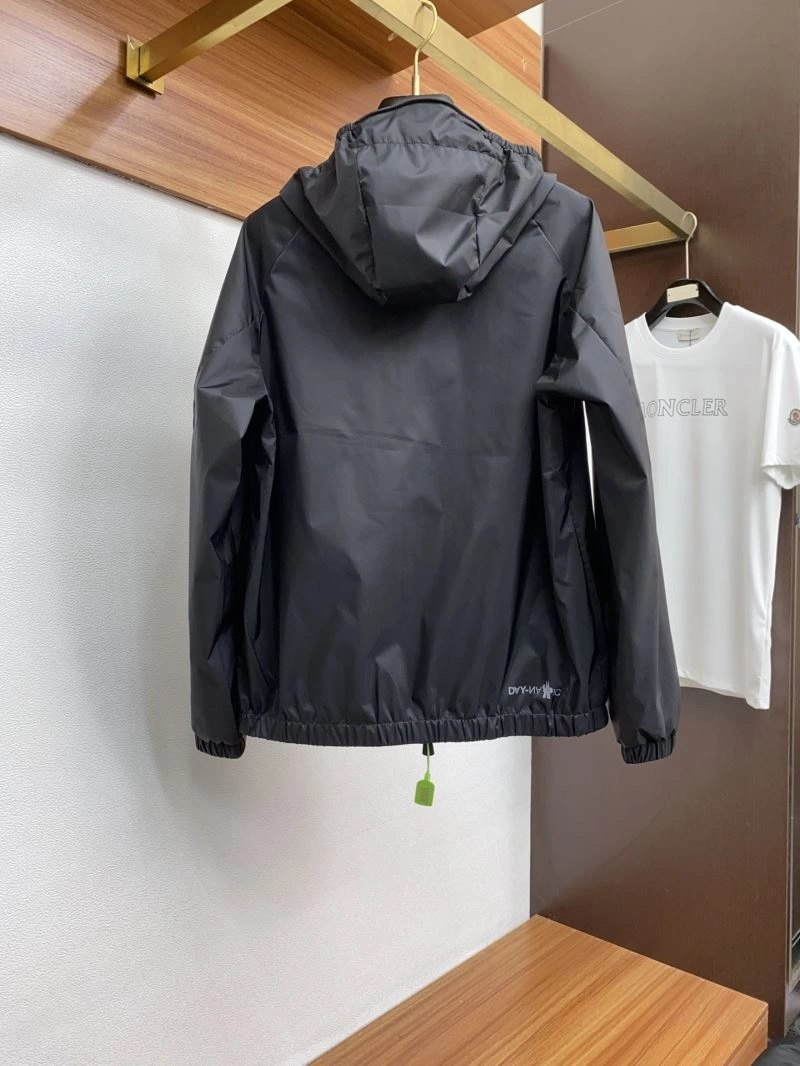 GoodFit Moncler Outwear 141523