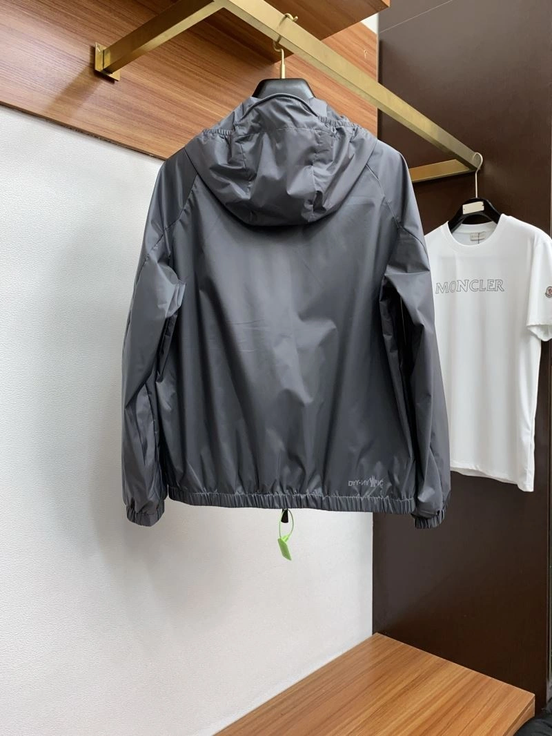Moncler Outwear Durable 141526