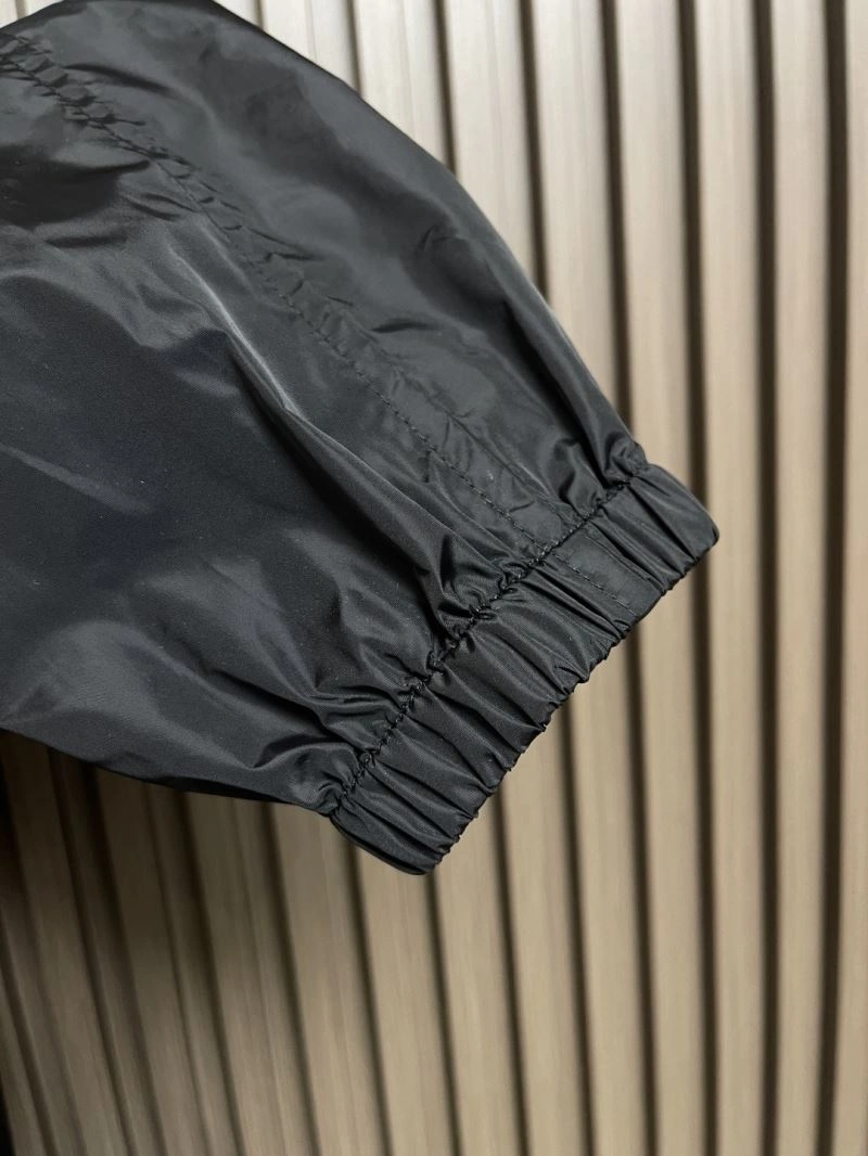 Moncler Outwear WrinkleFree 141203