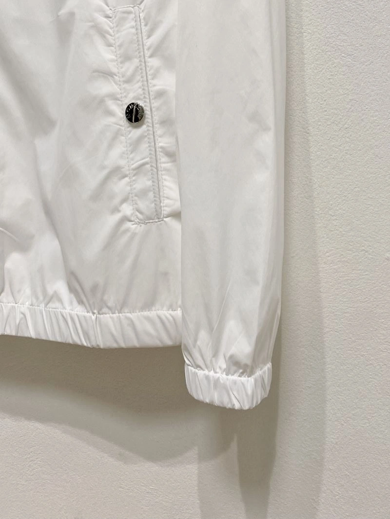 SportInspired Moncler Outwear 141180