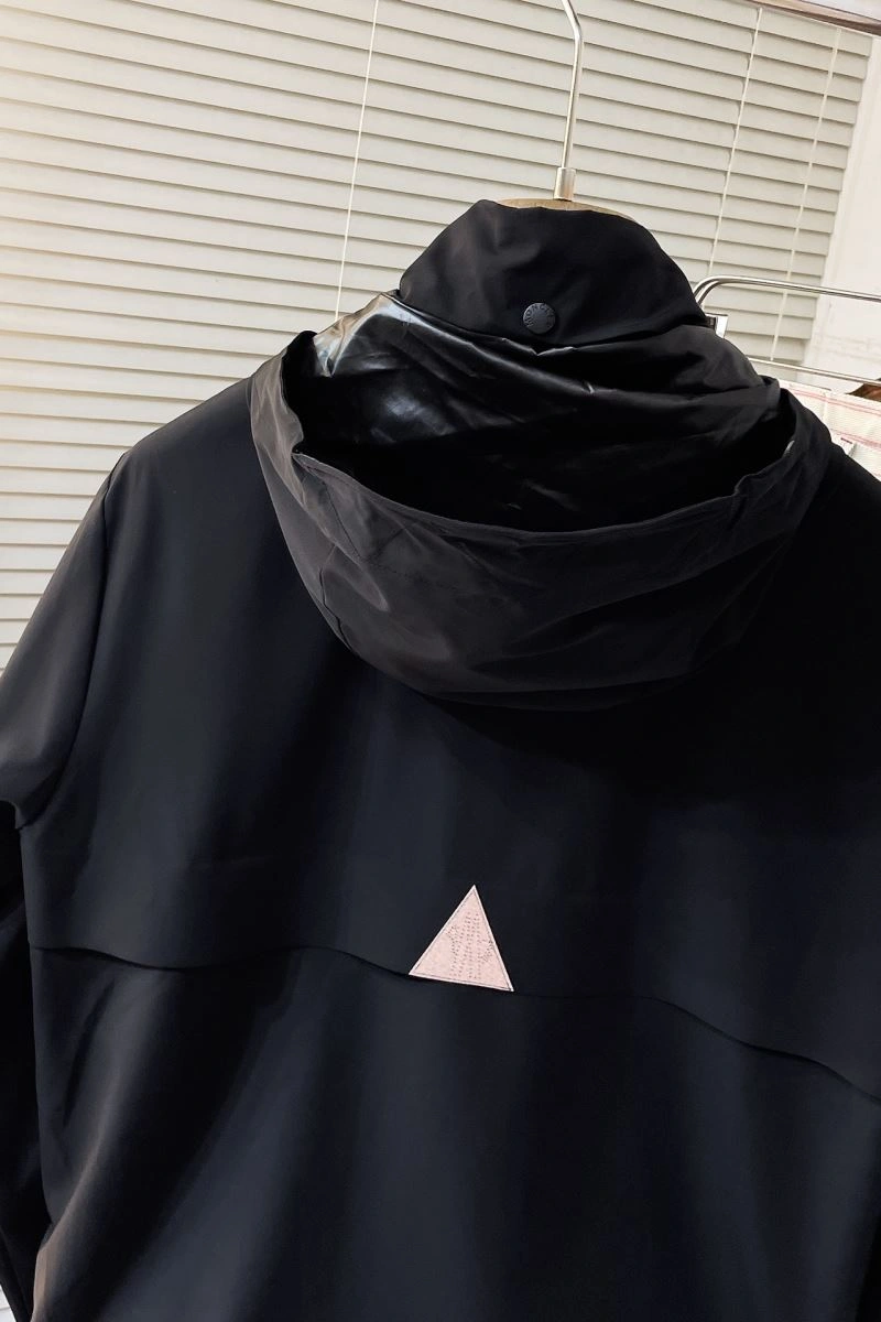 Moncler Outwear Unique 141179