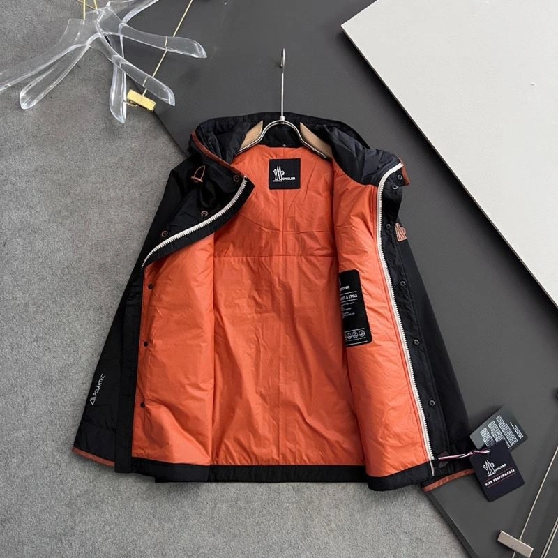 Supportive Moncler Outwear 141212