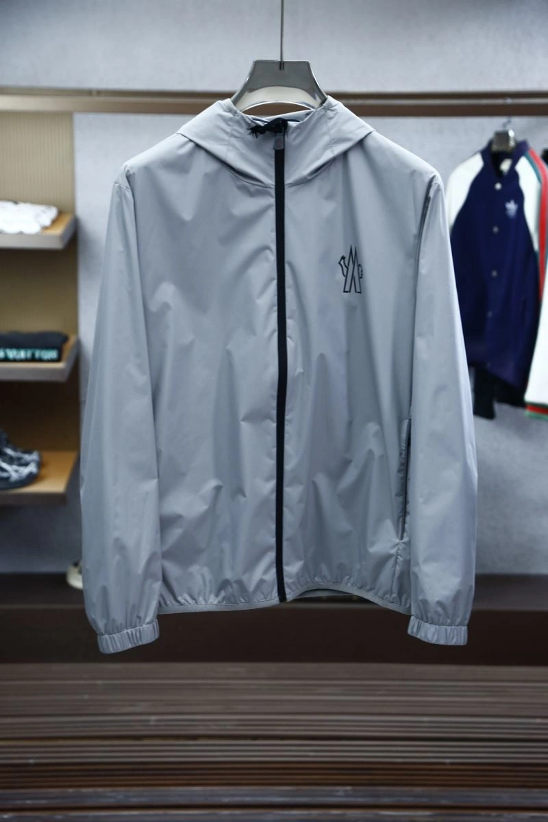 Moncler Outwear Refined 141172