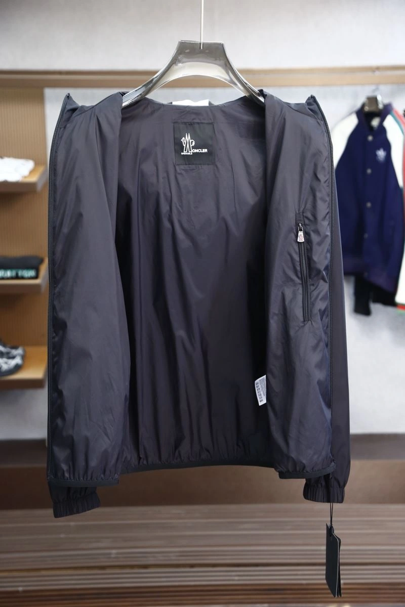 Moncler Outwear Refined 141172