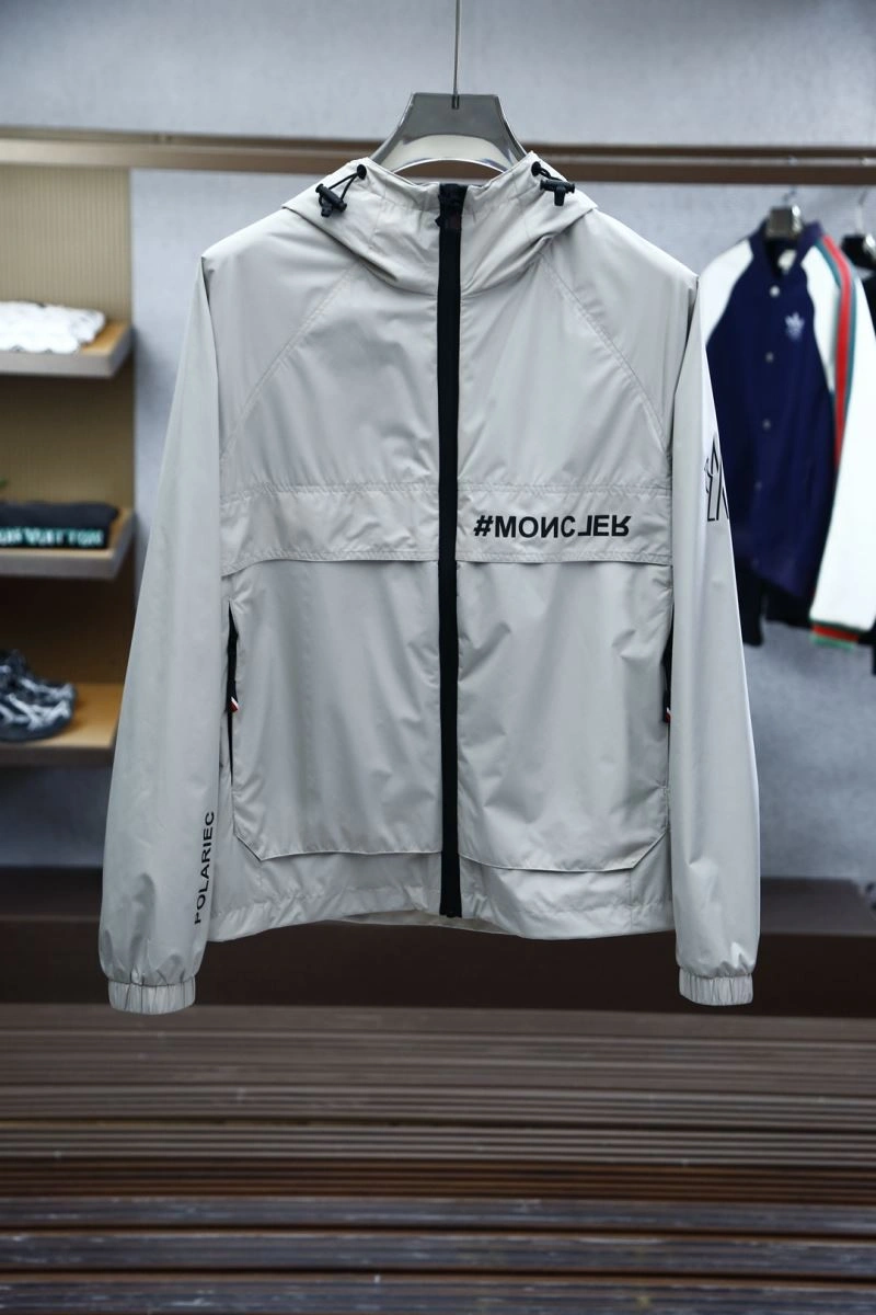 Sophisticated Moncler Outwear 141169