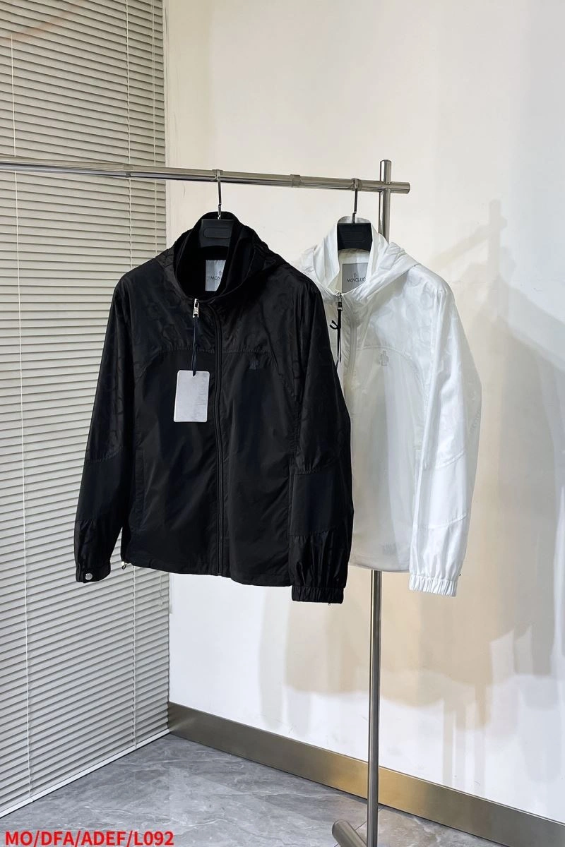 Moncler Outwear Sustainable 141164