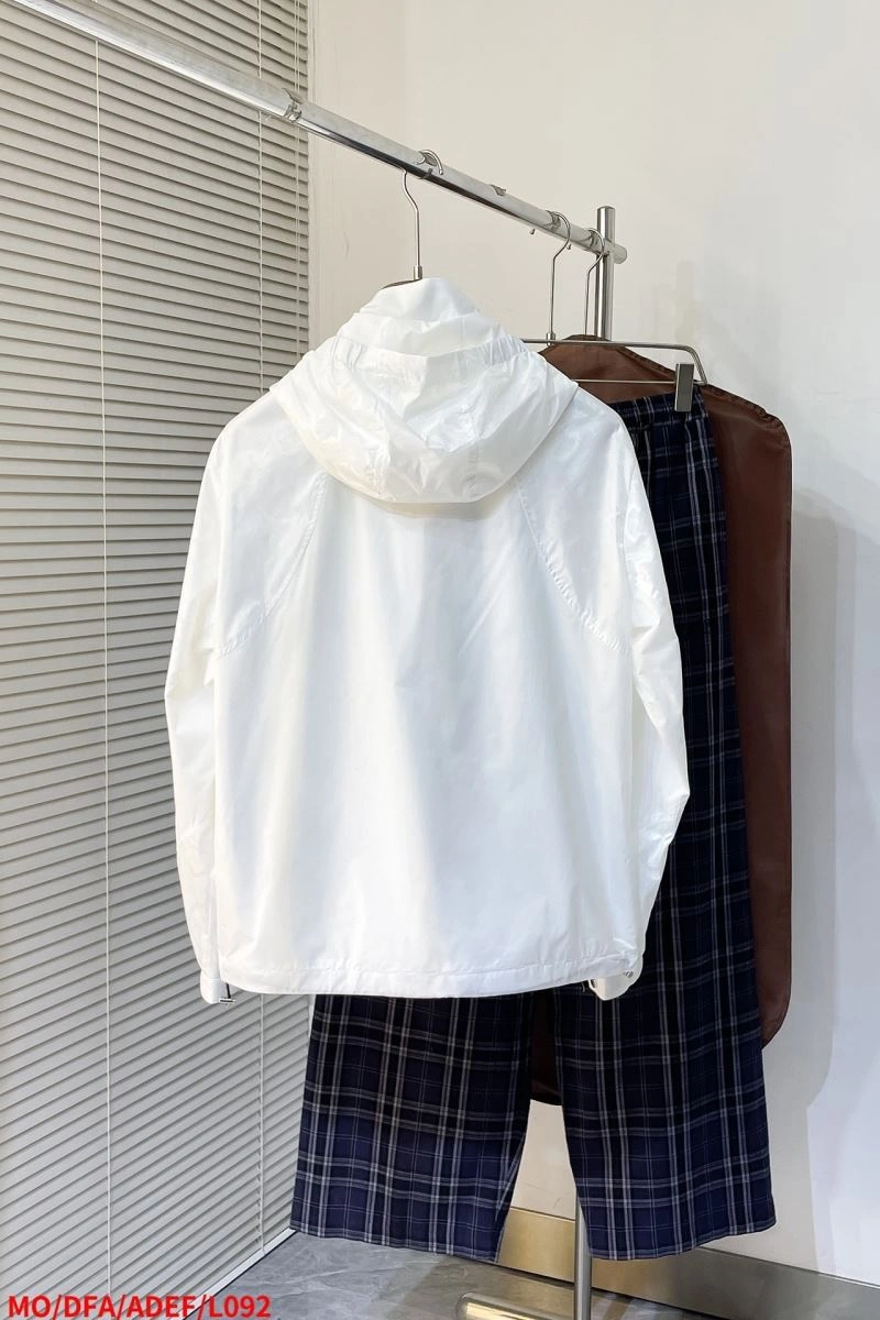 Moncler Outwear Sustainable 141164