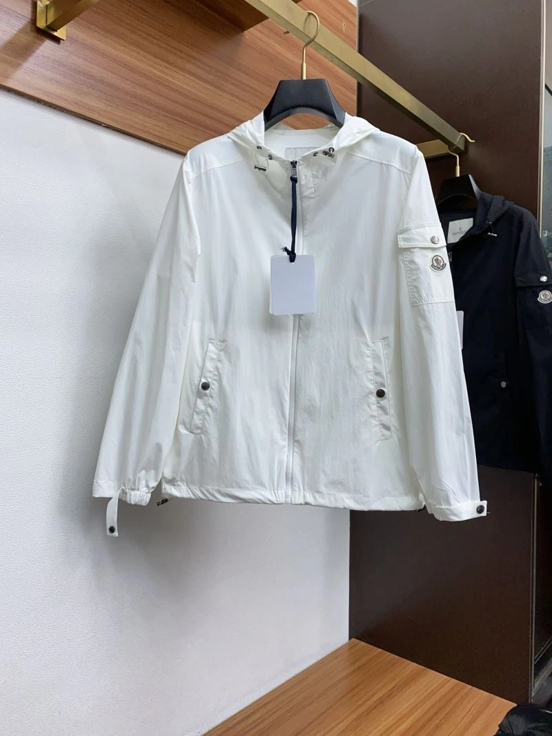 Moncler Outwear NewStyle 141156