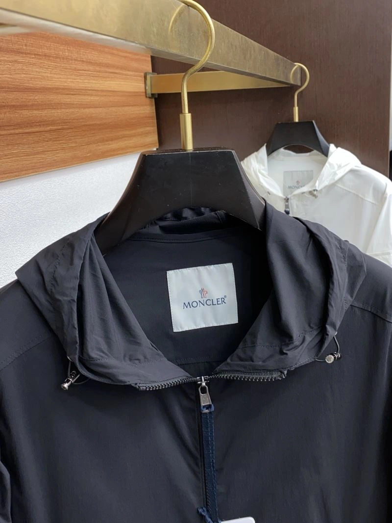 QuickDry Moncler Outwear 141152