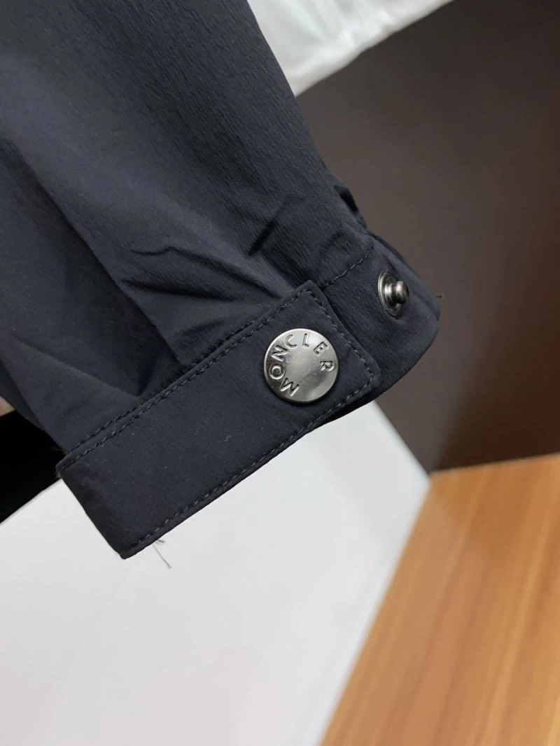 QuickDry Moncler Outwear 141152