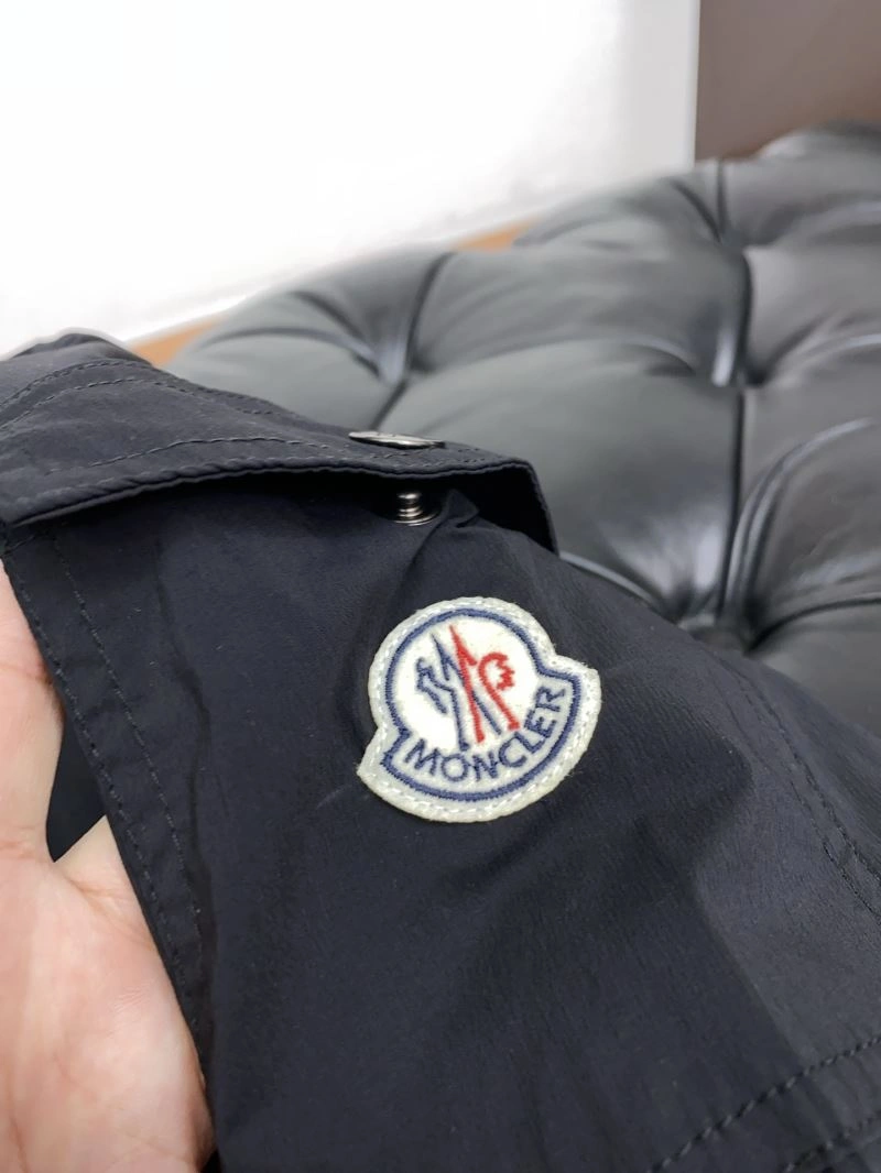 QuickDry Moncler Outwear 141152