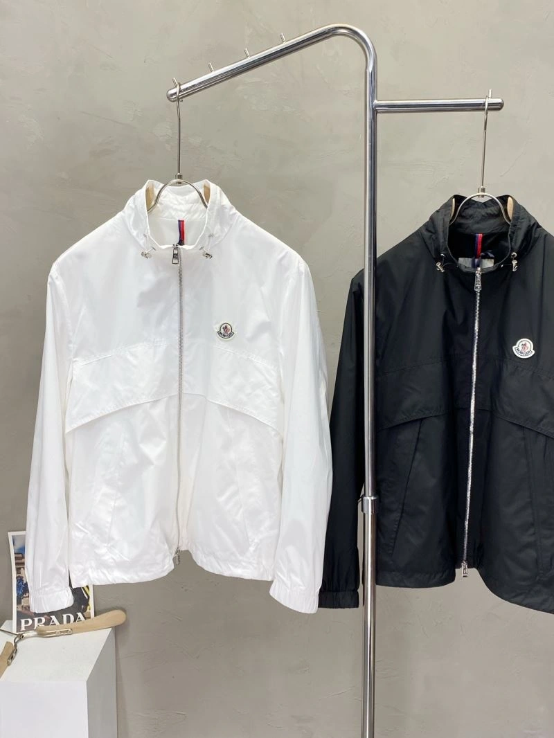 Moncler Outwear SunProtective 141149