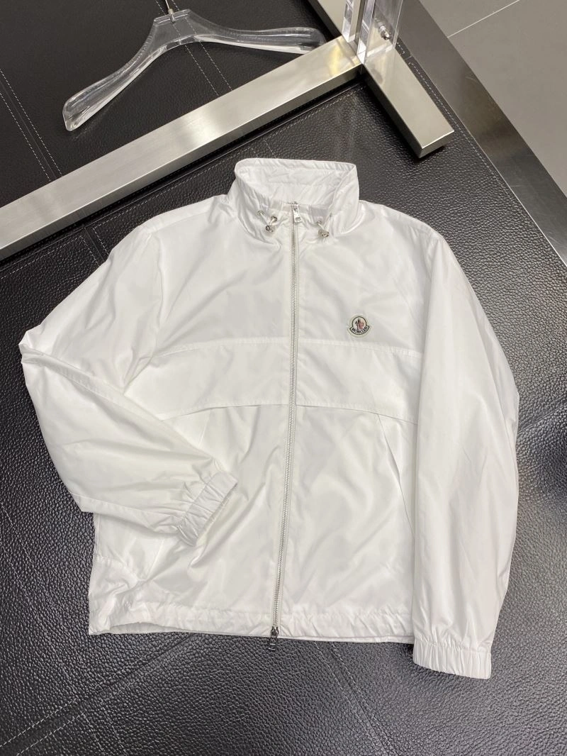 Moncler Outwear SunProtective 141149