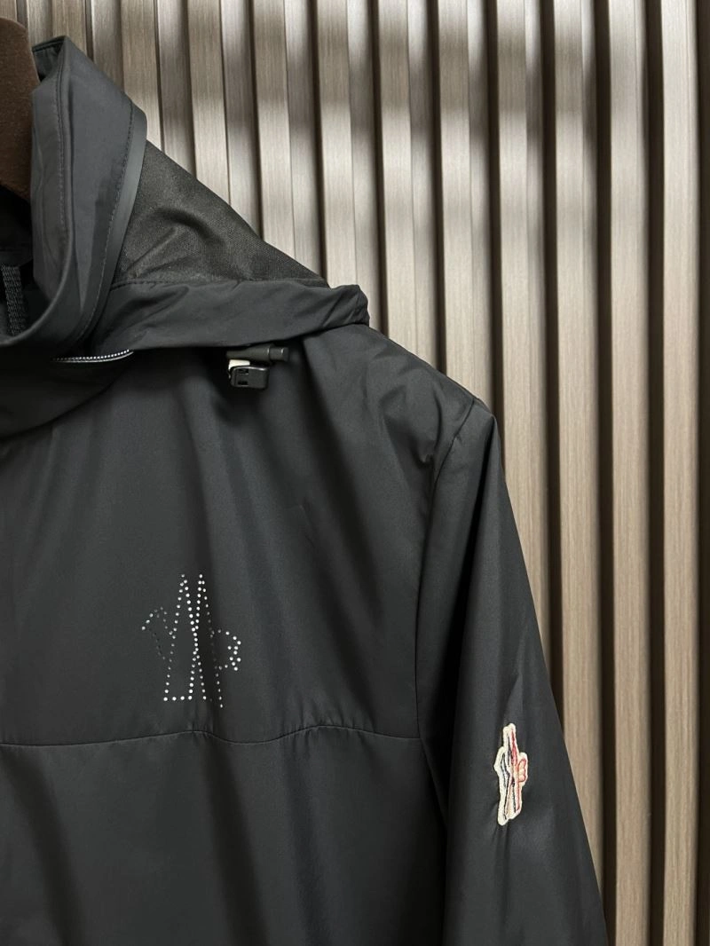 Moncler Outwear Cozy 141153