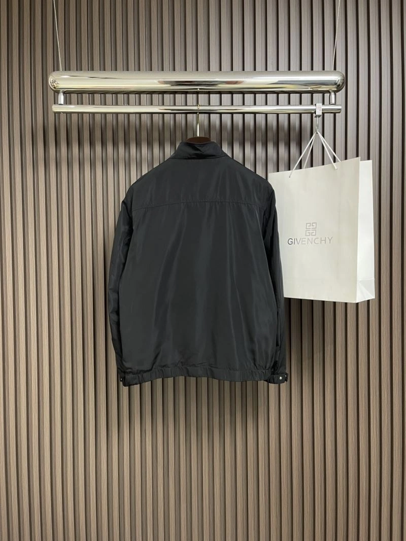 Moncler Outwear Cozy 141163
