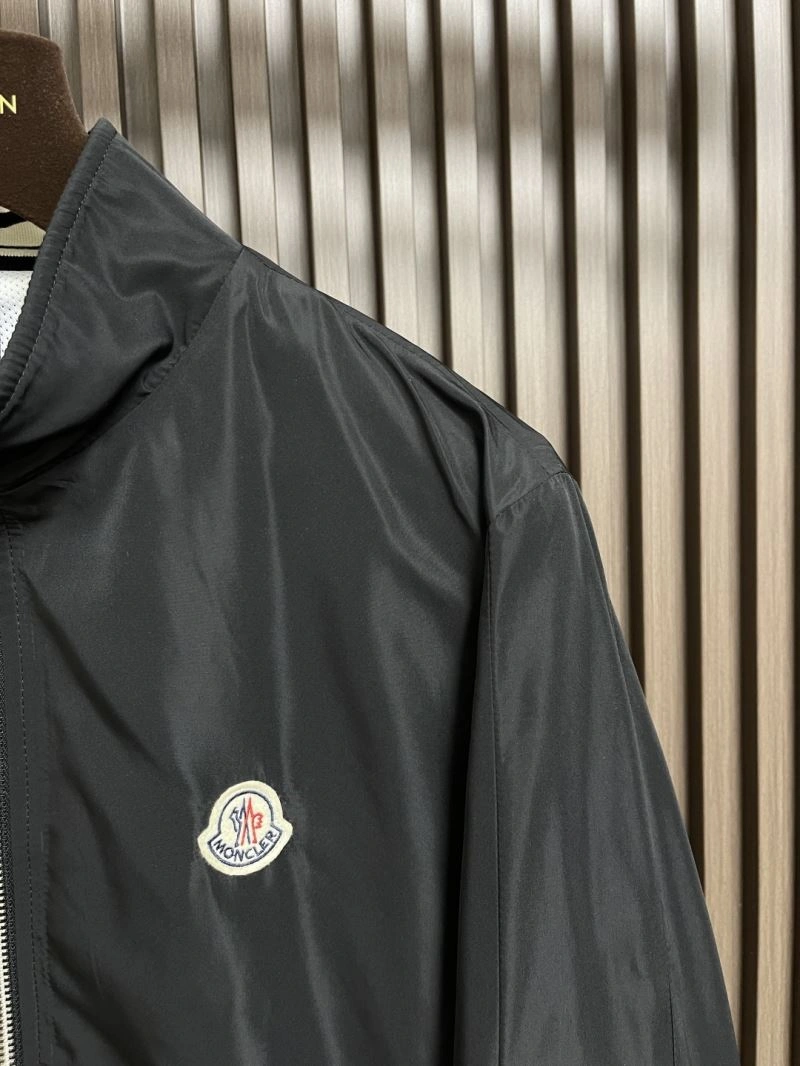 Moncler Outwear Cozy 141163