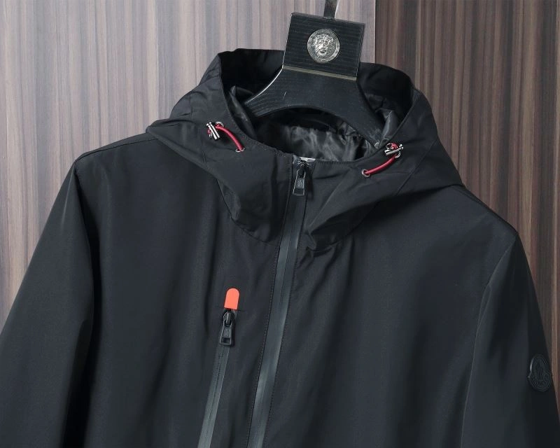 Durable Moncler Outwear 141145