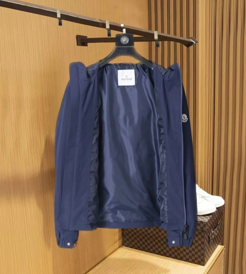 Moncler Outwear Contemporary 141141